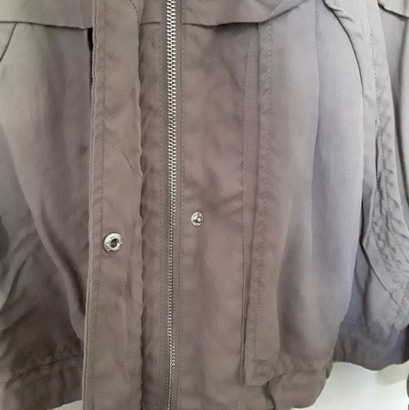 Jacket - Picture 3 of 5